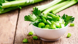 Apio <br> <p id="valor">1/2 kilo</p>