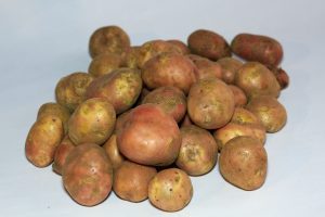 Papa superchola-locrera <br> <p id="valor">4 libras</p>